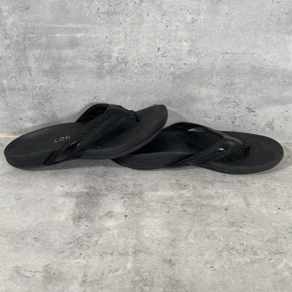 Logix Womens Thong Sandals Black Patent Leather Orthopedic Flat Heel 7 M EUC‎ - Picture 4 of 6